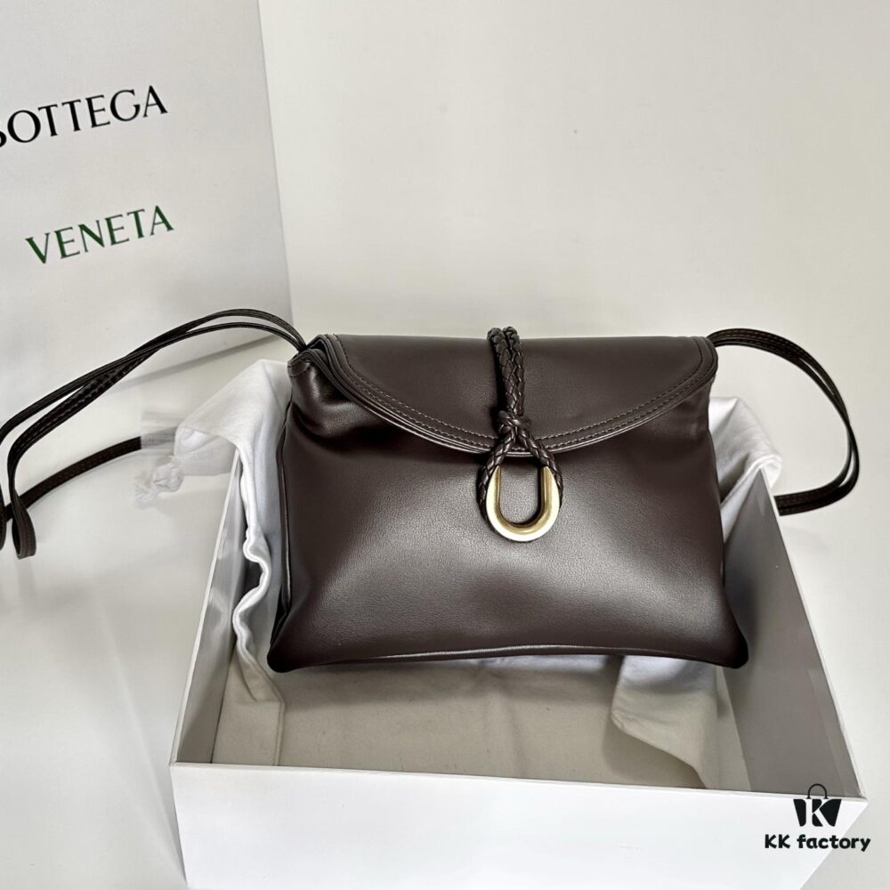 6930c3316e68136f4d9af51f Upgraded Release BV | New Medium Liberta Flap Crossbody & Clutch Bag A Bag Called Freedom