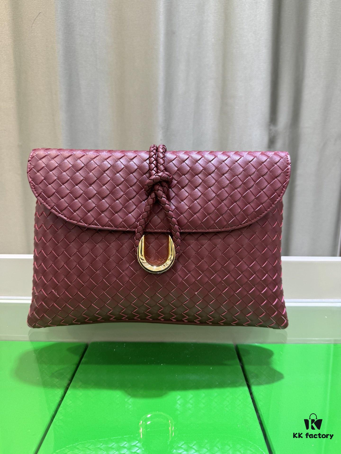 6930c3436e68136f4d9af540 Calfskin Leather Bag, Shu Qi's Same Style BV Liberta Bag! The Epitome of Elegance