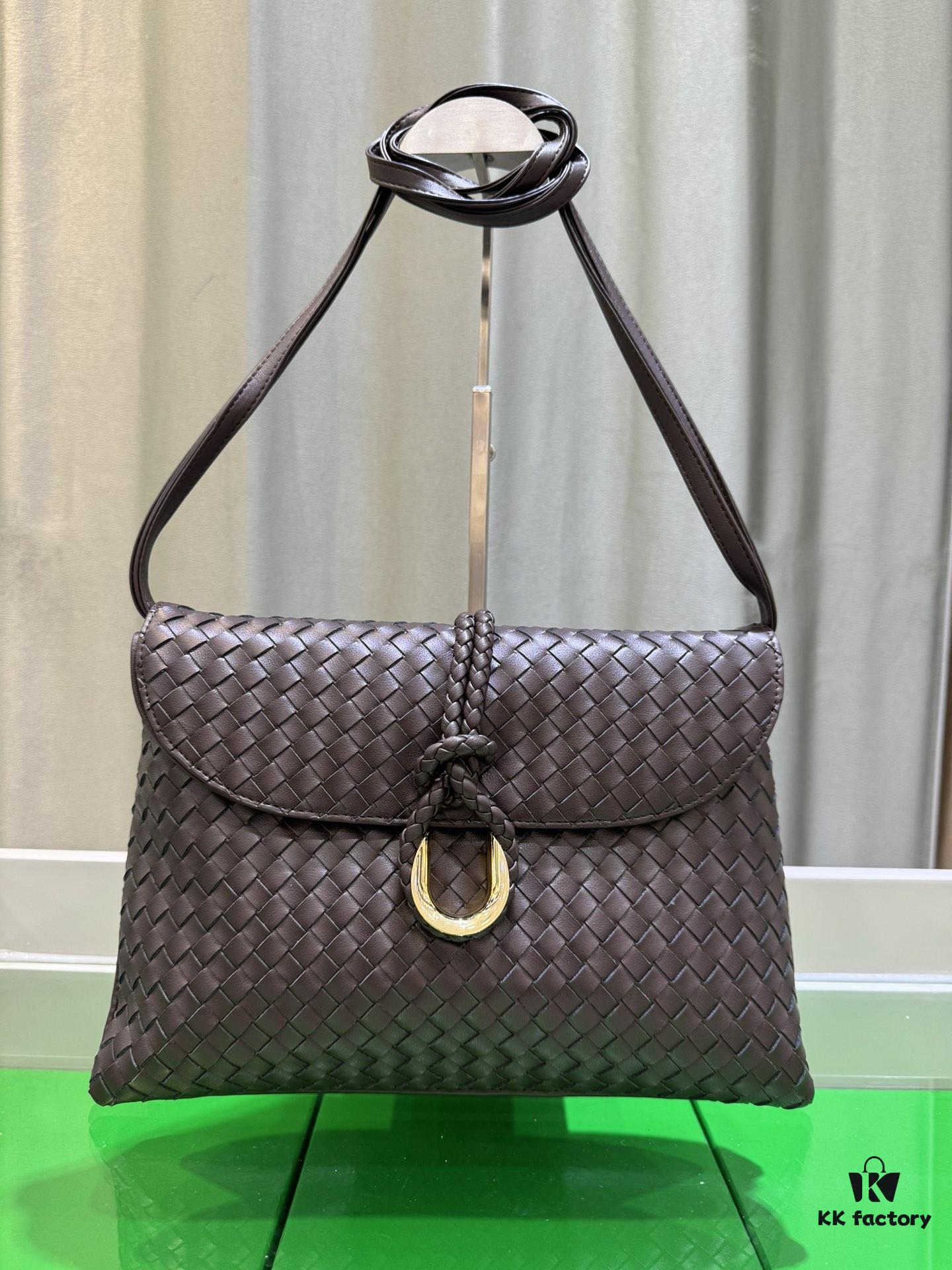 6930c3476e68136f4d9af547 Cowhide Leather Bag - Shu Qi's Same Style BV Liberta Bag, The Epitome of Elegance