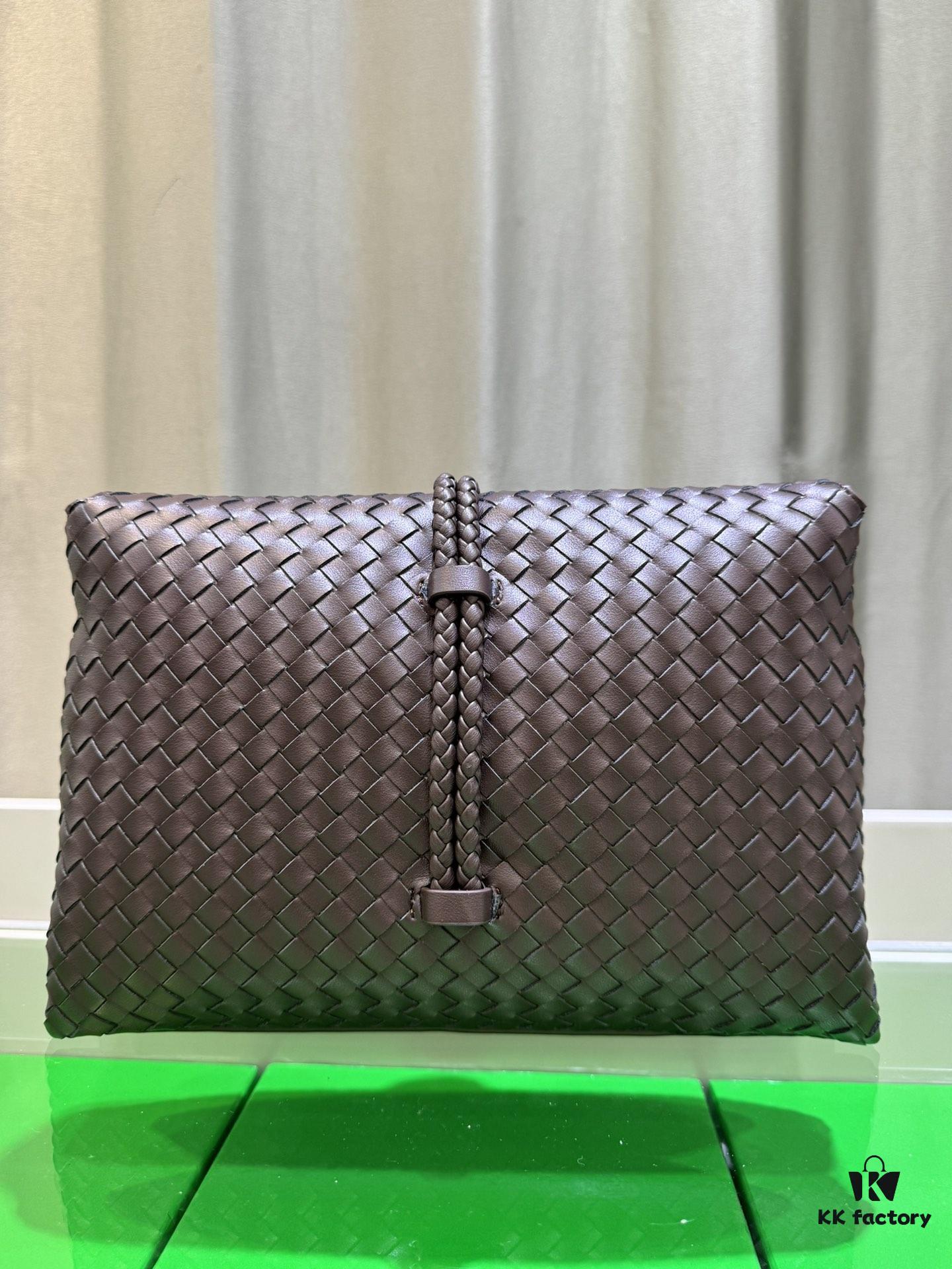 6930c3496e68136f4d9af54c Cowhide Leather Bag - Shu Qi's Same Style BV Liberta Bag, The Epitome of Elegance