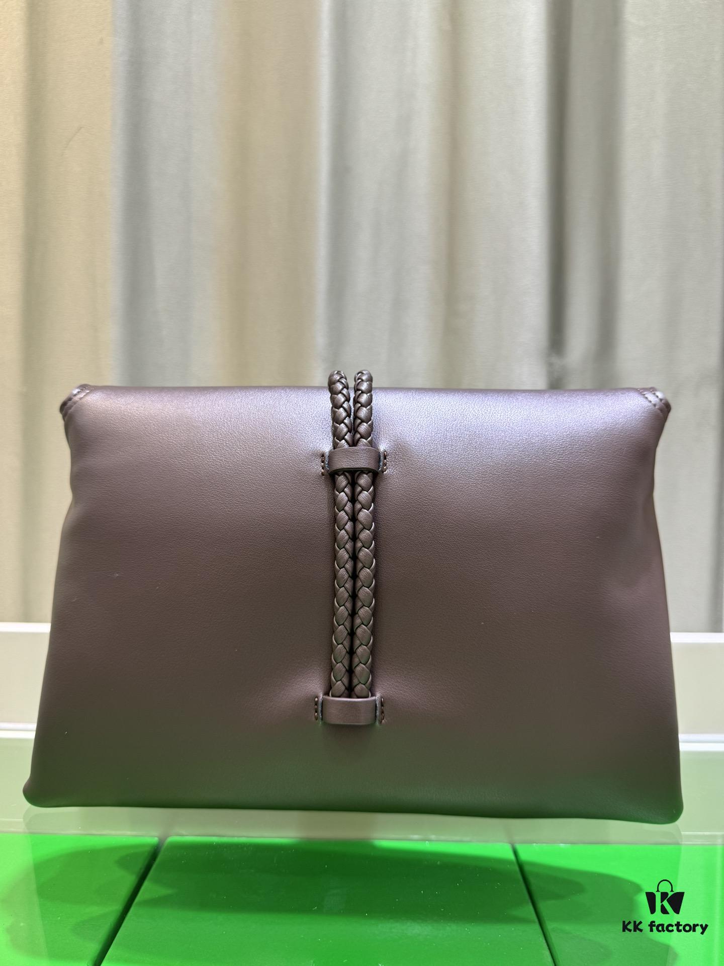 6930c3616e68136f4d9af572 Cowhide Leather Bag - Shu Qi's Same Style BV Liberta Bag, The Epitome of Elegance
