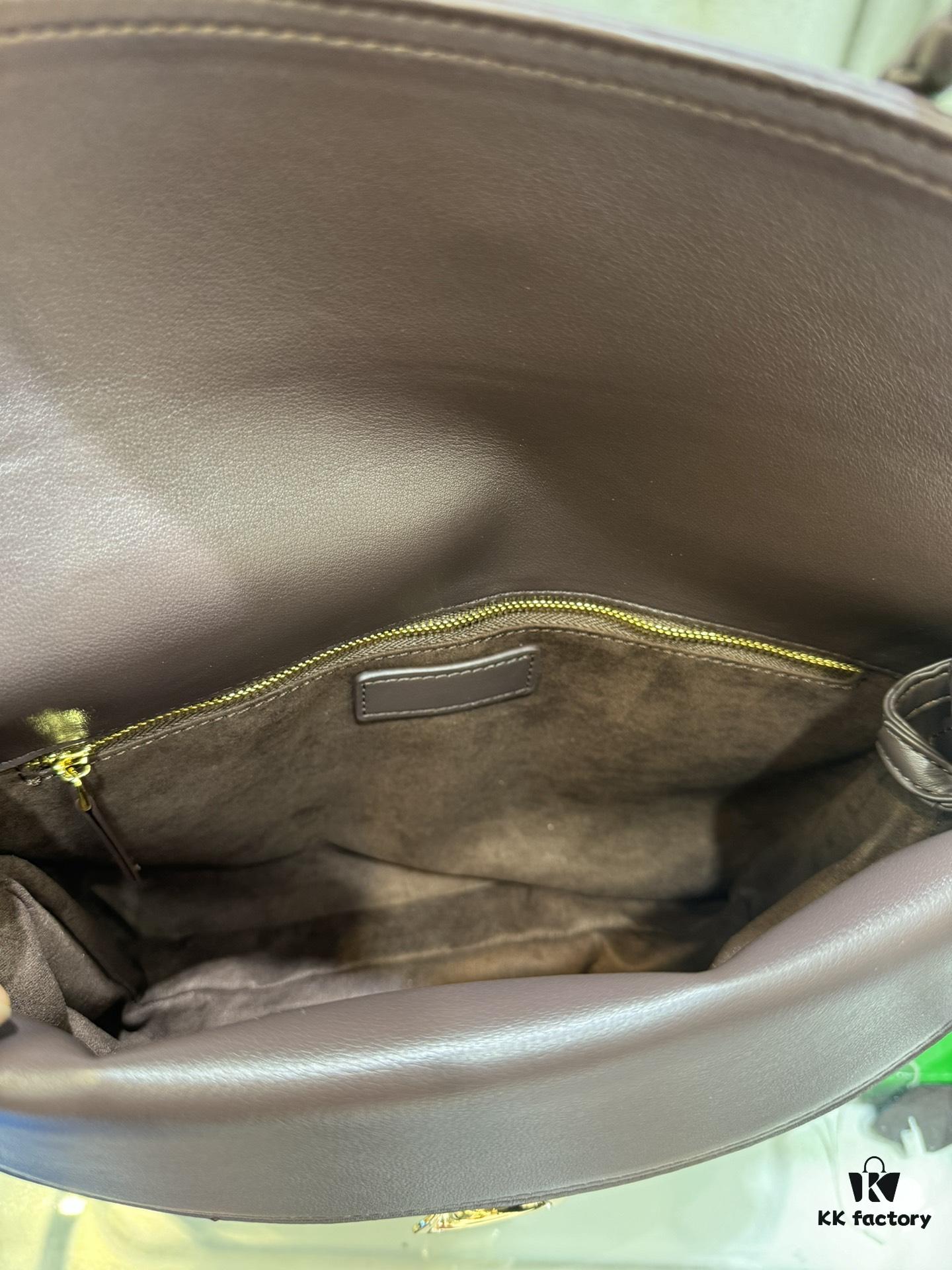 6930c3626e68136f4d9af574 Cowhide Leather Bag - Shu Qi's Same Style BV Liberta Bag, The Epitome of Elegance