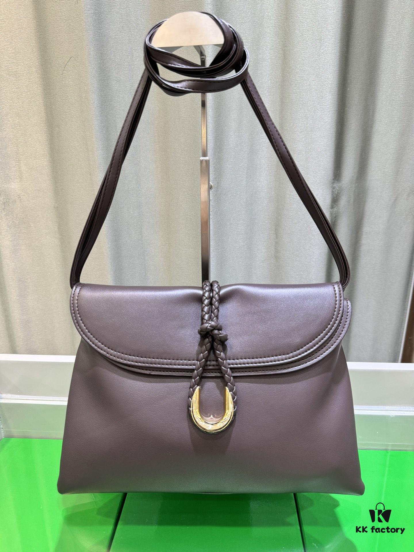 6930c3626e68136f4d9af575 Cowhide Leather Bag - Shu Qi's Same Style BV Liberta Bag, The Epitome of Elegance