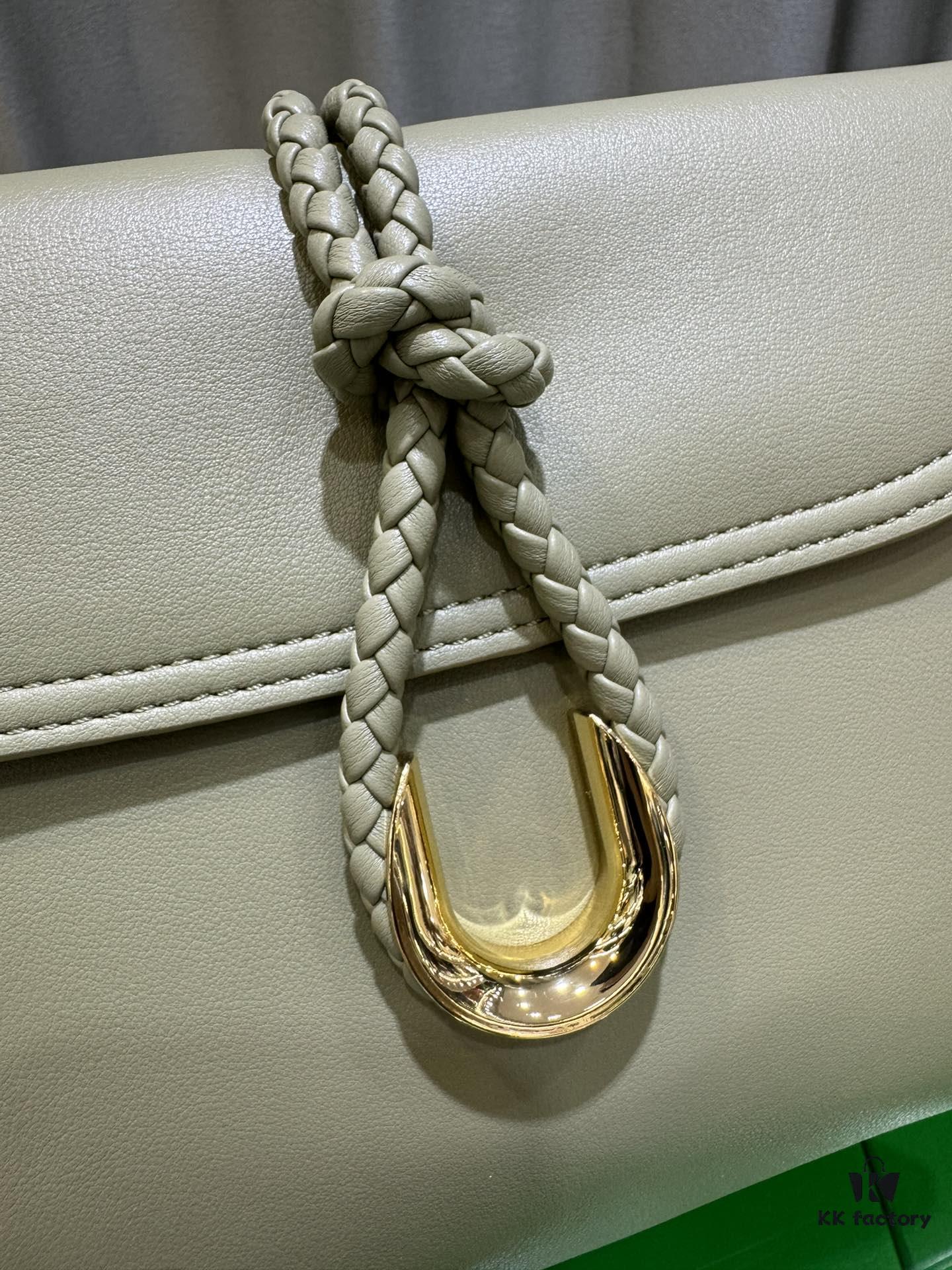 6930c3686e68136f4d9af57b Cowhide Leather Bag - Shu Qi's Same Style BV Liberta Bag, The Epitome of Elegance