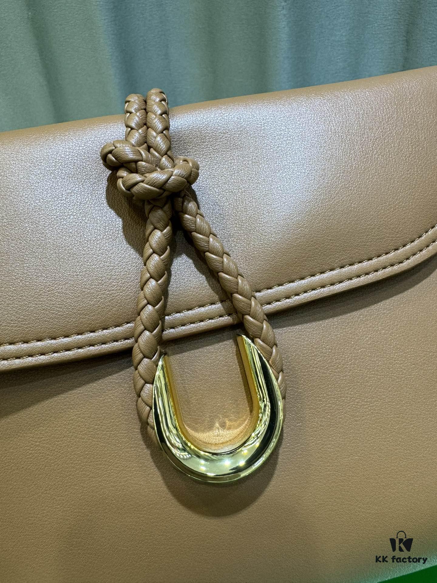 6930c3696e68136f4d9af57e Calfskin Leather Bag - Shu Qi's Same Style BV Liberta Bag, The Epitome of Elegance