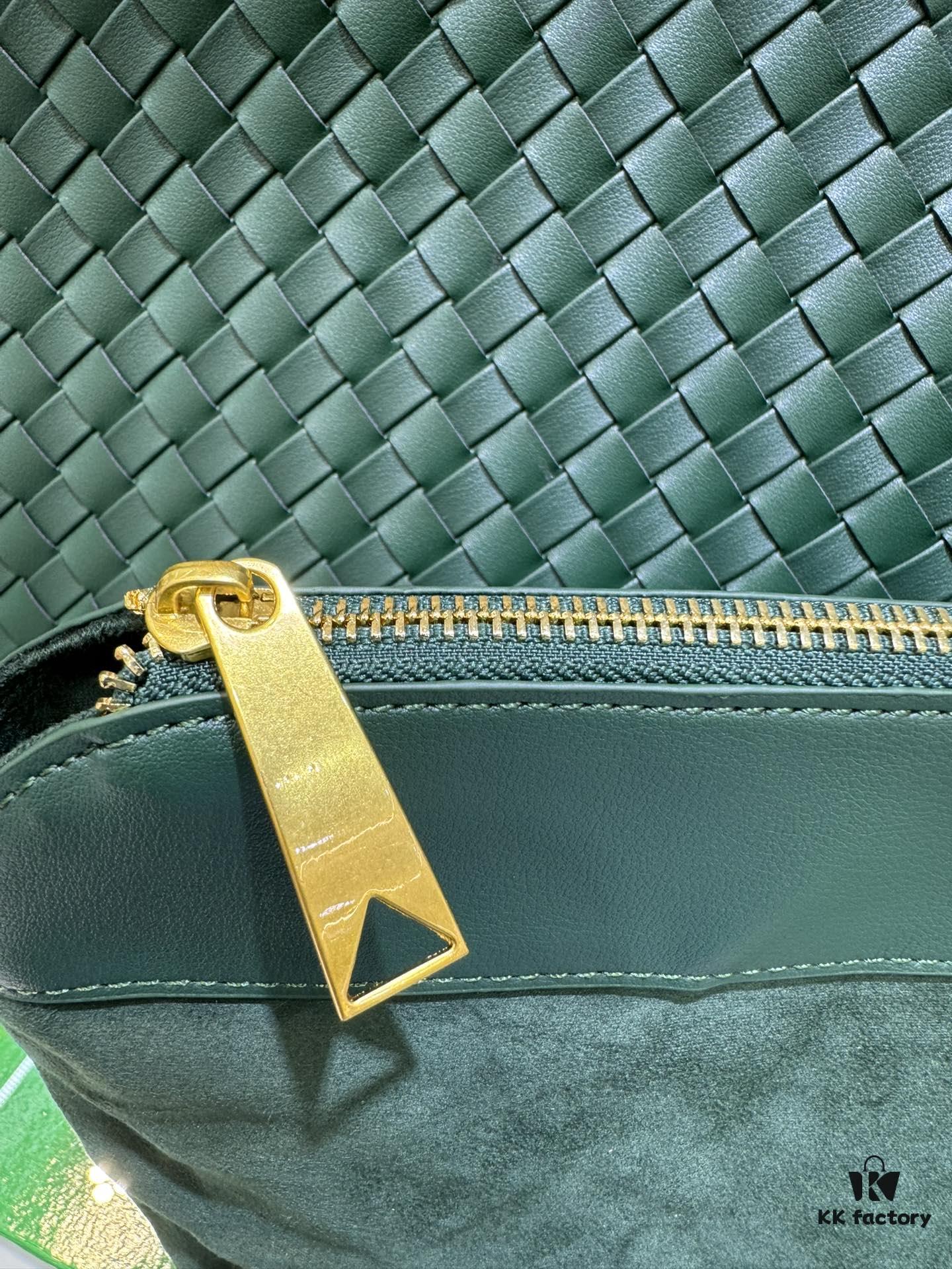 6930c3726e68136f4d9af58b BV Picnic Woven Handbag - Bottega Veneta 24 Early Autumn New Vintage Style Beautiful Tote Bag