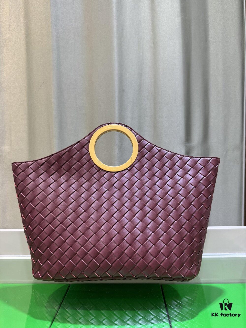 6930c3996e68136f4d9af5cf BV Picnic Woven Handbag - Bottega Veneta 2024 Early Autumn New Vintage Style Women's Tote Bag