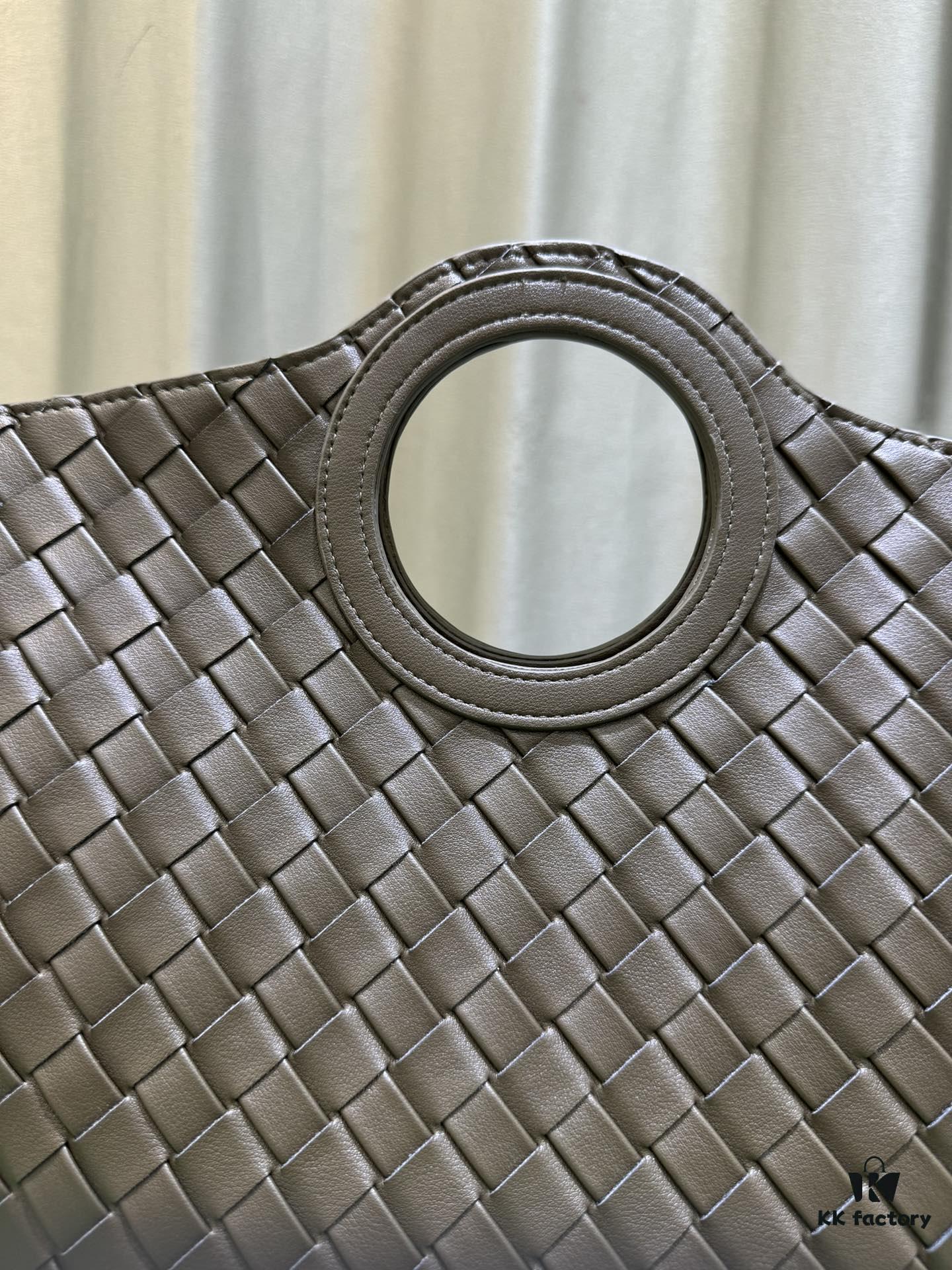 6930c39f6e68136f4d9af5db BV Picnic Wicker Handbag - Bottega Veneta 2024 Early Autumn New Vintage Style Beautiful Tote Bag