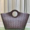 6930c3a96e68136f4d9af5ea BV Picnic Woven Tote Bag BV Bottega Veneta 24 Early Autumn New Women's Vintage Style Beautiful Handbag