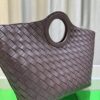 6930c3a96e68136f4d9af5eb BV Picnic Woven Tote Bag BV Bottega Veneta 24 Early Autumn New Women's Vintage Style Beautiful Handbag
