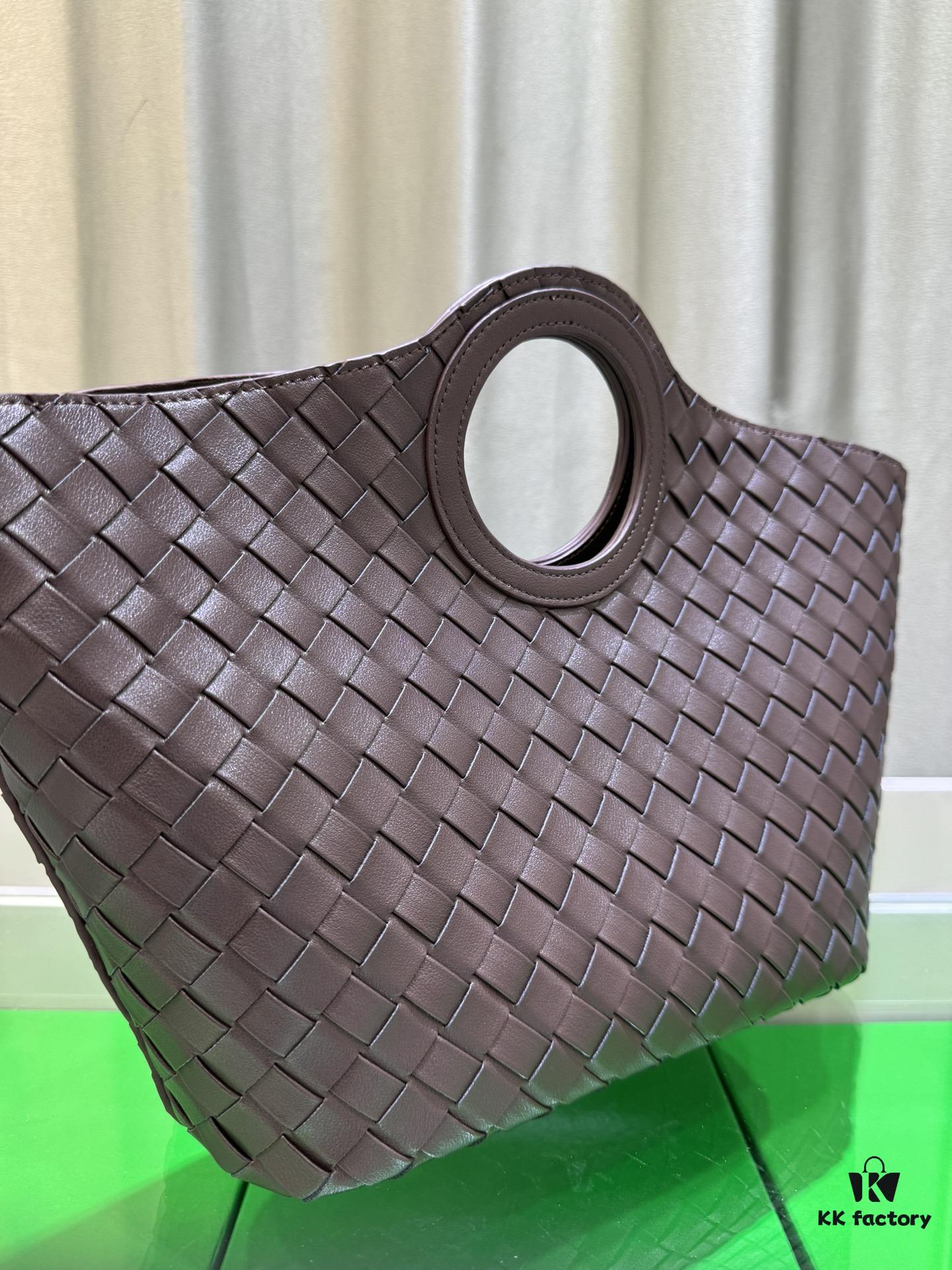 6930c3a96e68136f4d9af5eb BV Picnic Woven Tote Bag BV Bottega Veneta 24 Early Autumn New Women's Vintage Style Beautiful Handbag