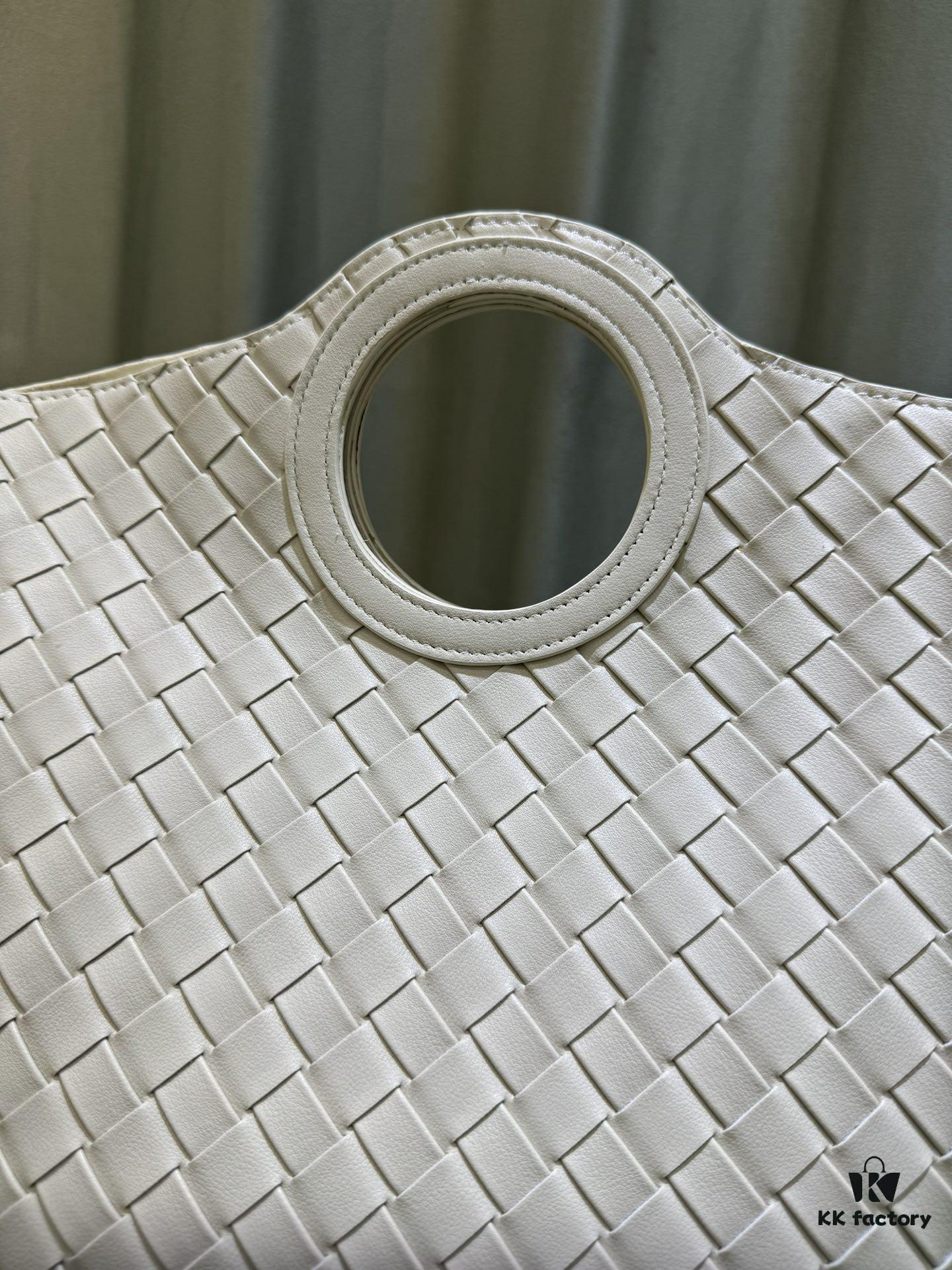 6930c3b96e68136f4d9af602 BV Picnic Woven Handbag, Bottega Veneta 2024 Early Autumn New Vintage-Style Women's Tote Bag