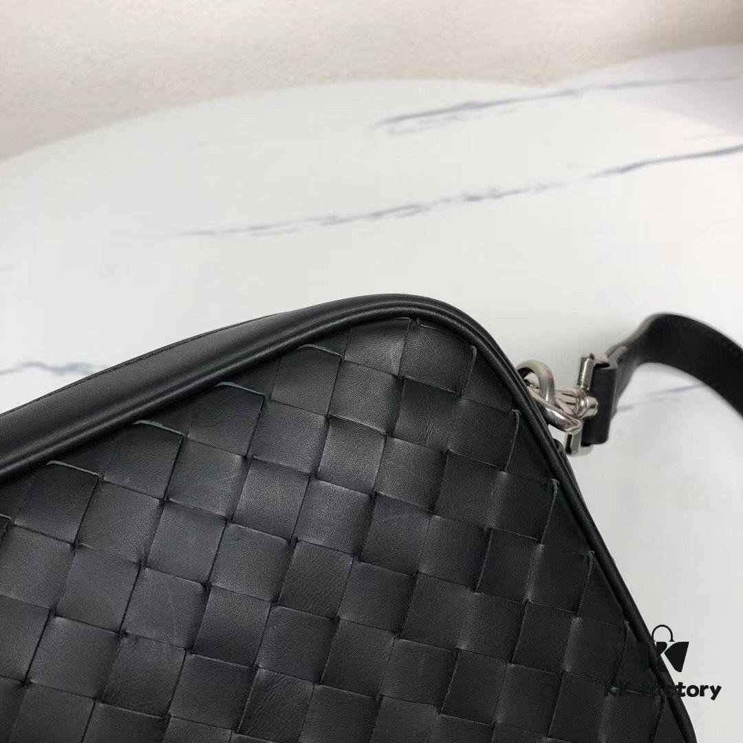 6930c3cc6e68136f4d9af629 BVlntrecciato Woven Leather Crossbody & Clutch Bag with Zipper Closure
