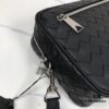 6930c3d06e68136f4d9af632 Latest BV Official Website BOTTEGA: Premium Waxed Cow Leather Handbag, Italian Craftsmanship, Elegant and Unique Design