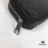 6930c3d96e68136f4d9af644 Latest BV Official Website BOTTEGA: Premium Waxed Calfskin Handbag, Italian Craftsmanship, Exclusive Design