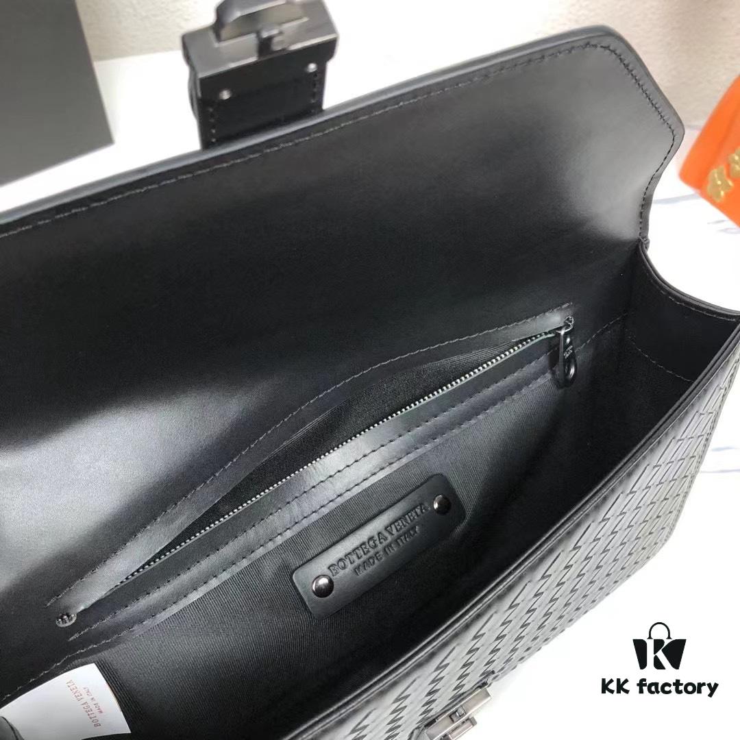 Box Included] BV Original Surplus Waxed Calfskin Clutch - 1 External Zipper Pocket, 1 Internal Zipper Pocket, 2 Inner Slip Pockets, Fits Cigarettes and Phone! Same as Boutique Version, High-End Quality. Model: 6681#, Color: Black, Dimensions: 29x18x5cm