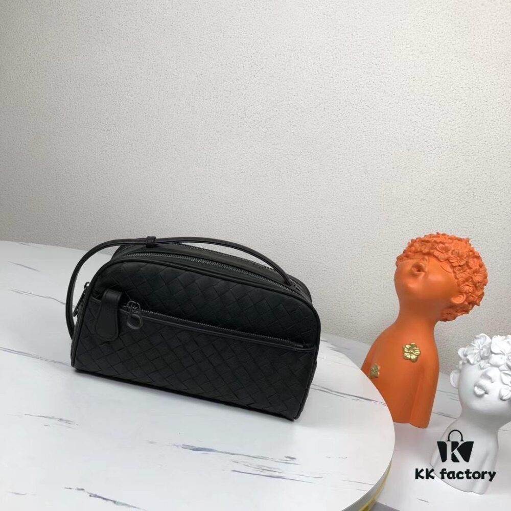 6930c3fa6e68136f4d9af686 BV Original Overseas Order Quality, Counter-Synchronized, Premium Waxed Cowhide with Unique Design