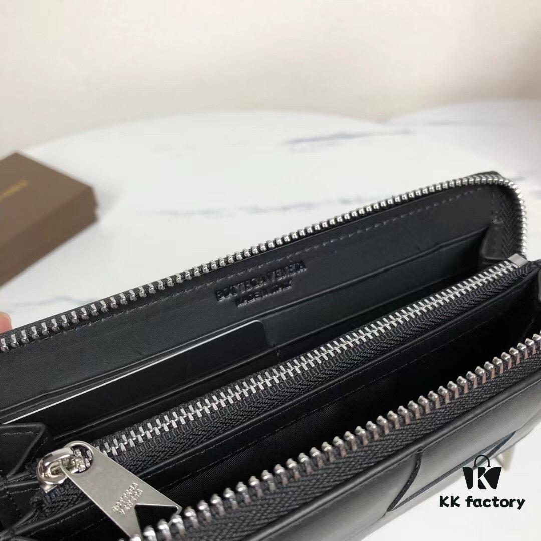 6930c40b6e68136f4d9af6aa Bottega Veneta Wallet Made from Imported Waxed Calfskin, Handwoven, Softens with Use