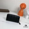 Bottega Veneta Black Woven Leather Wallet - Imported Wax-Treated Calfskin, Handcrafted Design 1618#