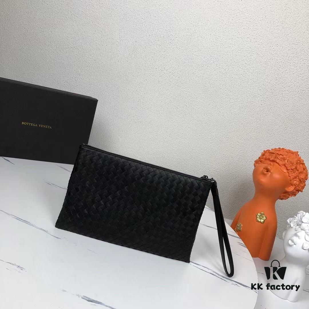 6930c43f6e68136f4d9af719 Medium Size with Box - BV Men's Handbag, Crafted with Premium Waxed Cowhide, Handwoven Design