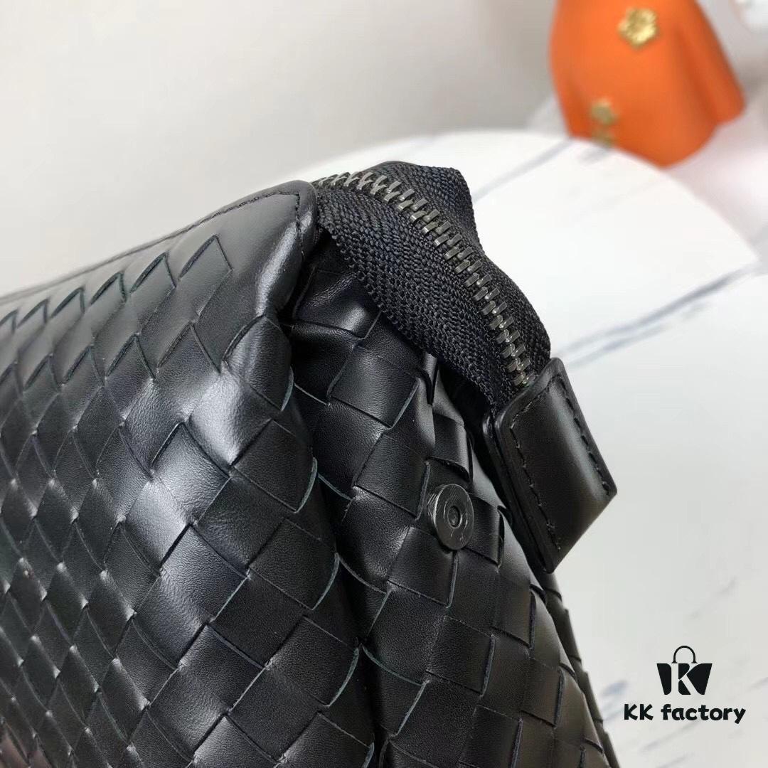 6930c4656e68136f4d9af761 BV 💝💝 Top-Quality Waxed Cowhide, Unique Design, Exquisite Craftsmanship, Ultimate in Fashion and Elegance
