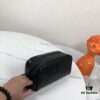 BV Pillow Handbag, Stylish and Handsome, Made with Imported Waxed Cowhide, Fully Hand-Woven, Gray Lining