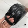BV Pillow Handbag Simple and Stylish Made with Imported Wax-Coated Cowhide Handwoven with Gray Lining