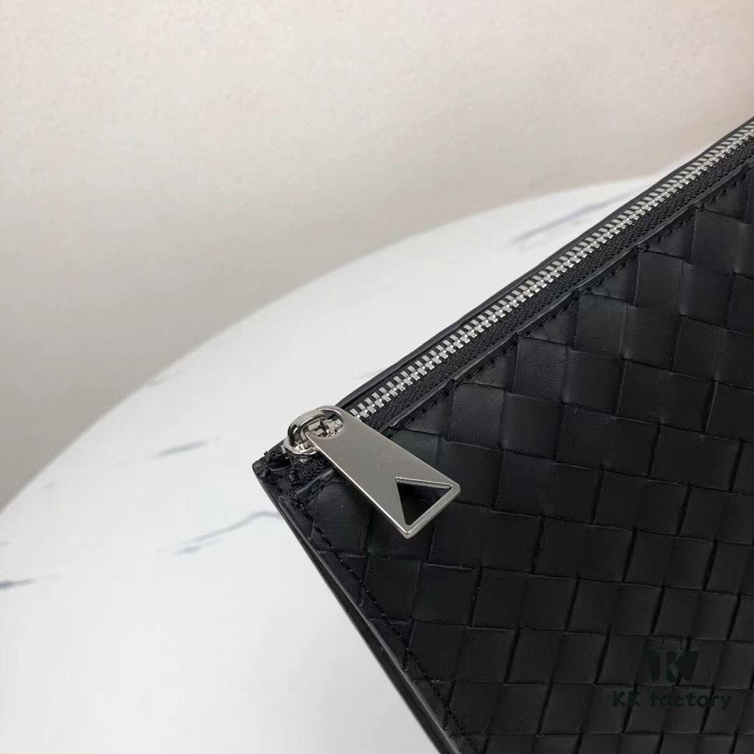 6930c4b96e68136f4d9af7f9 New Woven Vertical Clutch Bag, Featuring BV-Inspired Braided Design, Minimalist and Elegant, Made of Soft Cowhide Leather