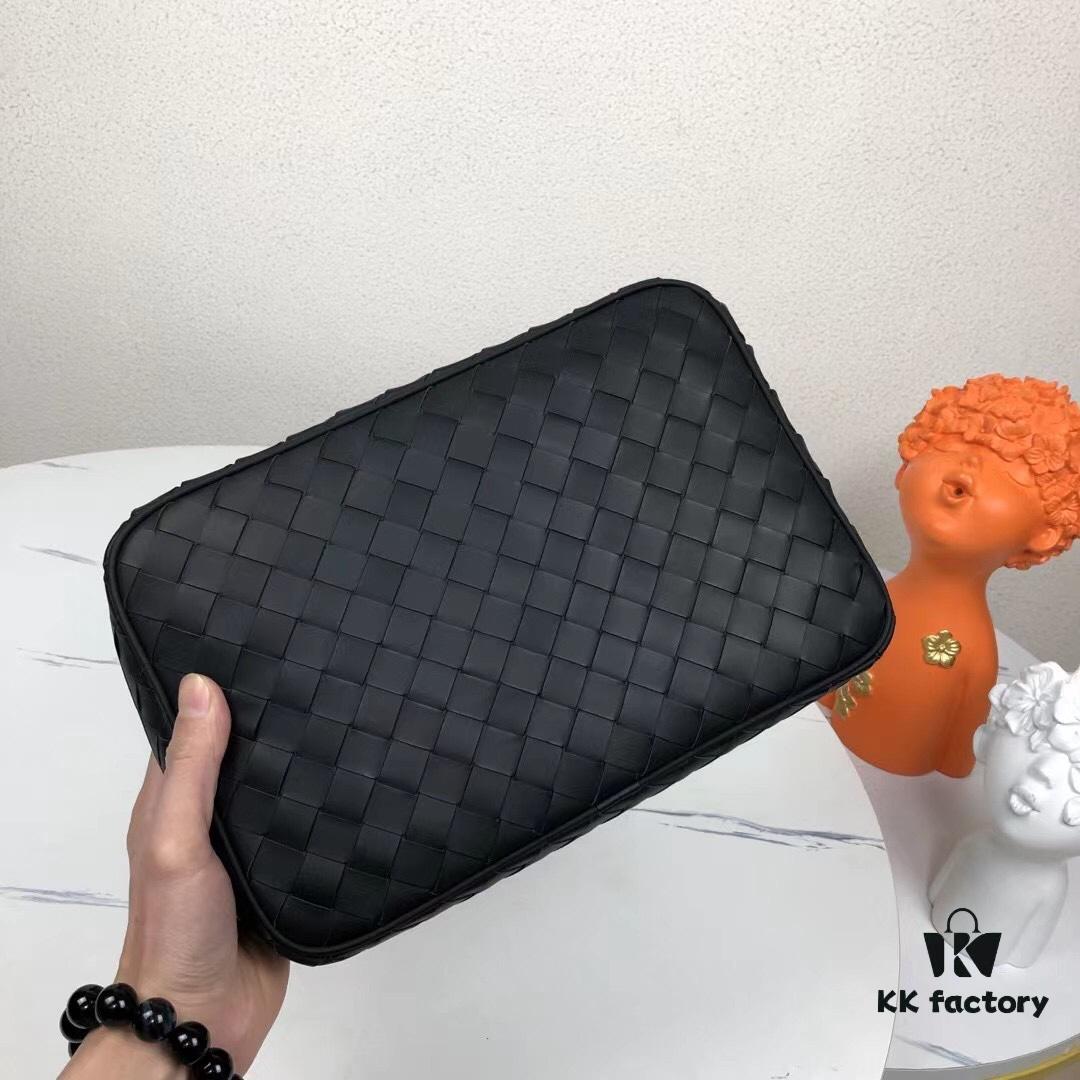 Latest BV Bottega Veneta Handbag – Premium Waxed Cow Leather, Italian Craftsmanship, Elegant and Unique Design