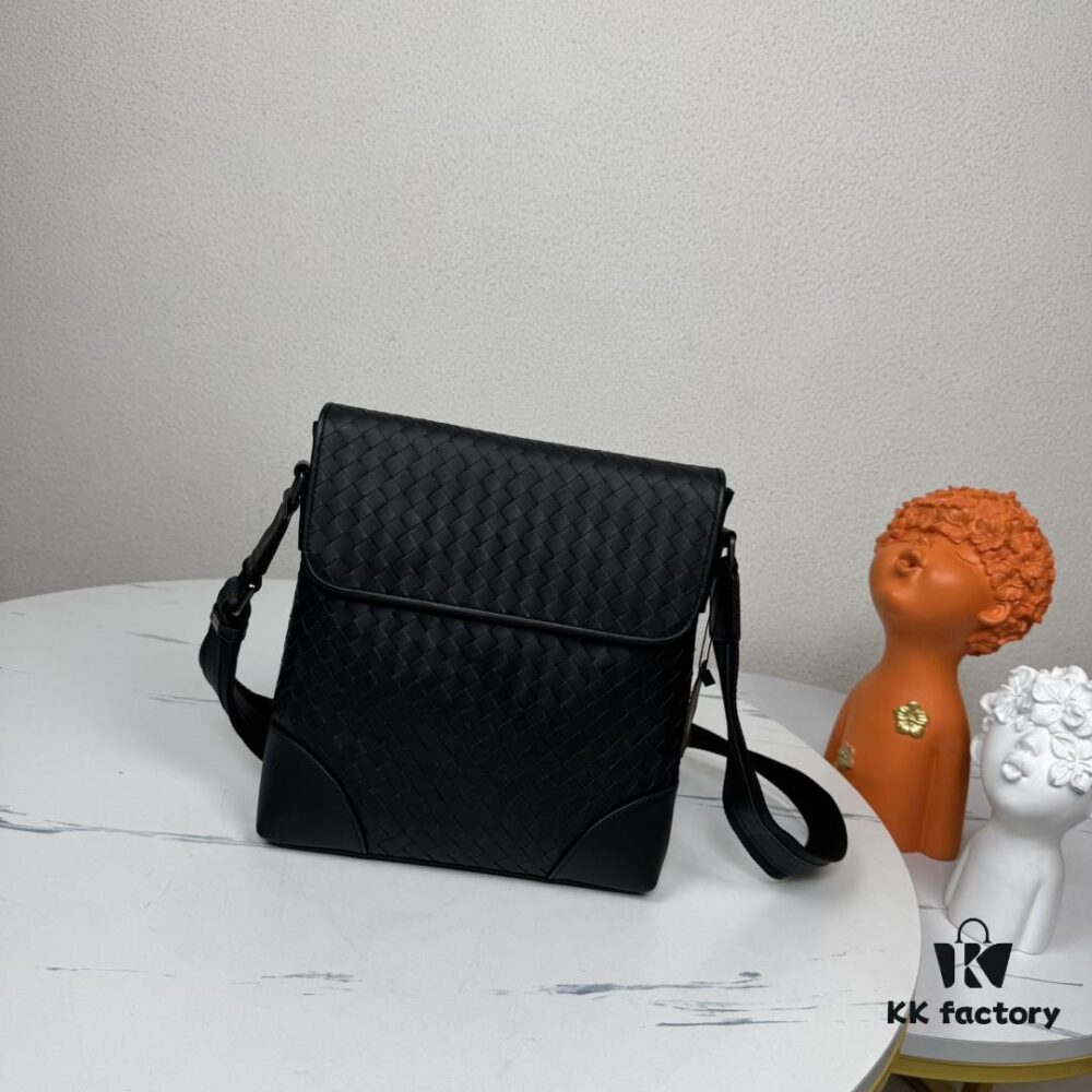 6930c4d56e68136f4d9af82b BV Latest Men's Shoulder Bag Original Quality Top-Grade Waxed Calfskin 832# Black 26x24x4cm