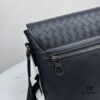BV Latest Men's Shoulder Bag Original Quality Top-Grade Waxed Calfskin 832# Black 26x24x4cm