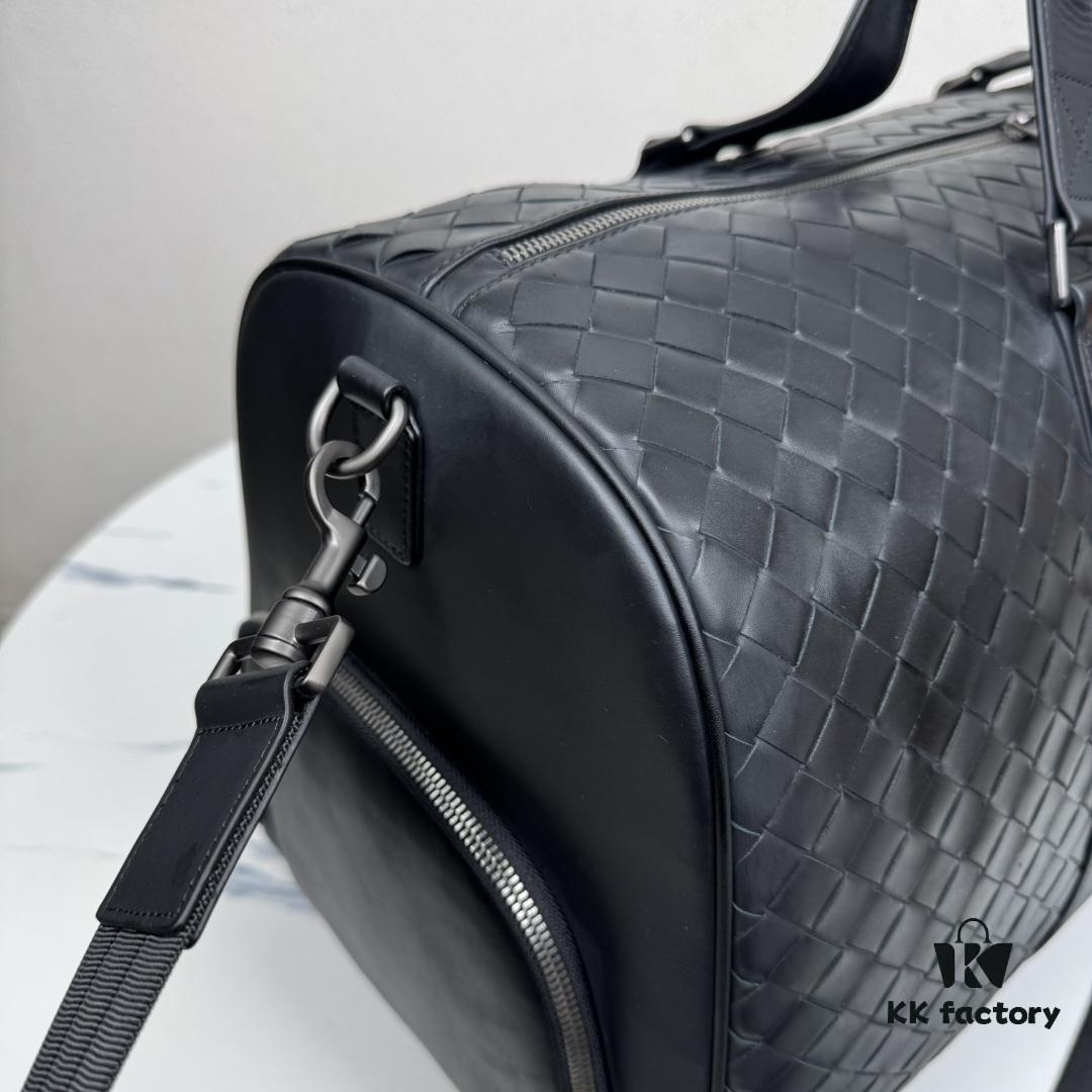 6930c4e16e68136f4d9af842 BV Braided Large Travel Bag