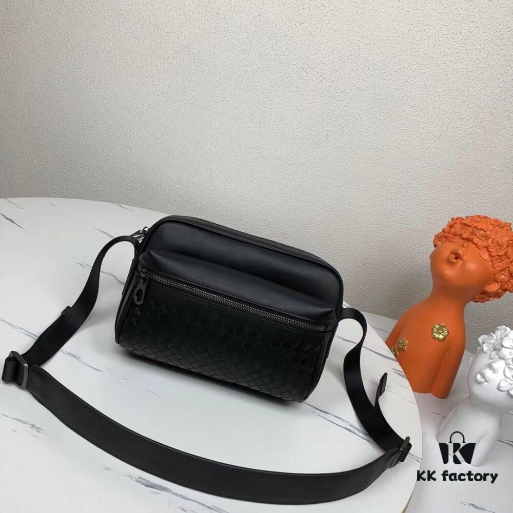 6930c4fc6e68136f4d9af870 BV Woven Messenger Bag / Crossbody Bag 🌿 Hot New Arrival
