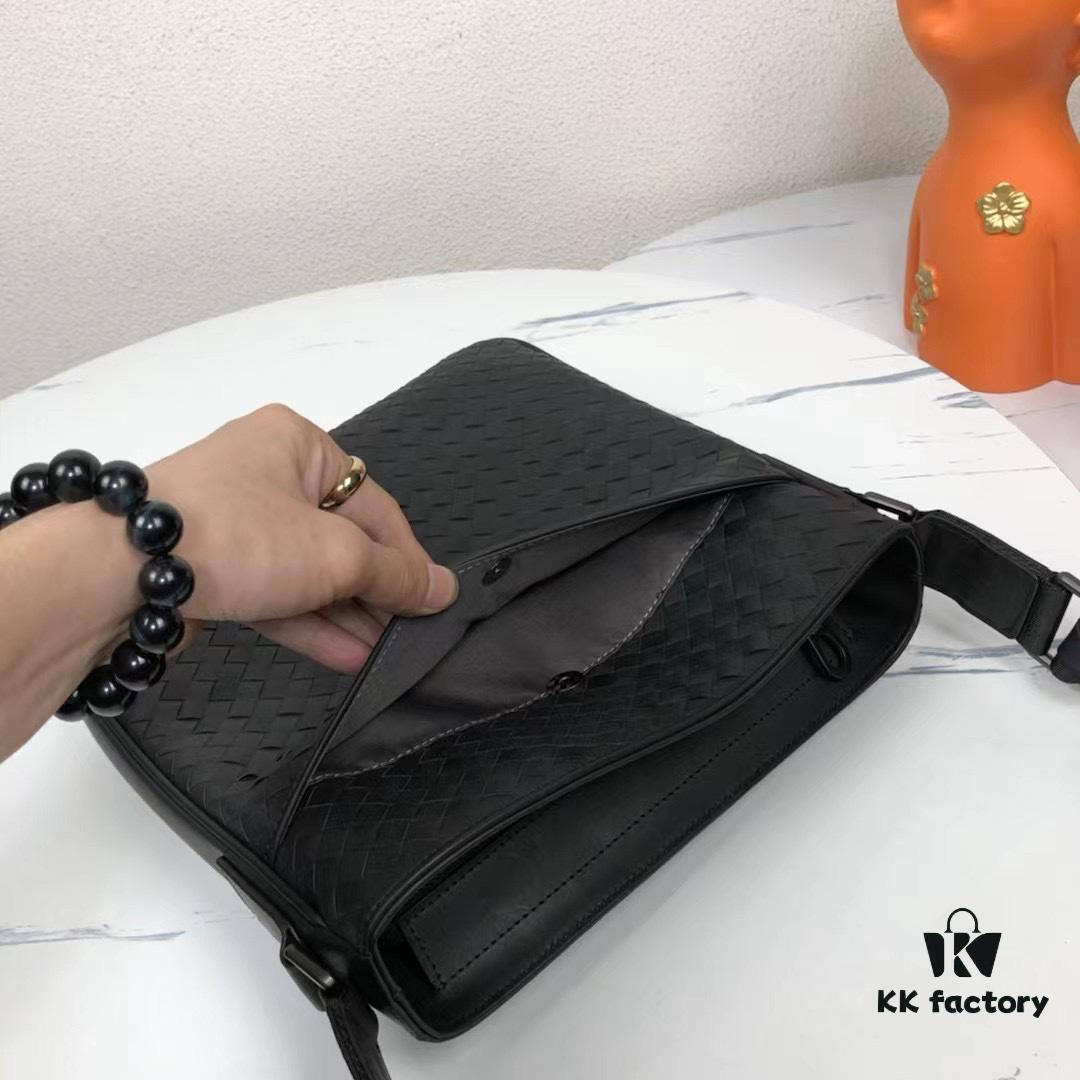 6930c5586e68136f4d9af912 BV Latest Men's Shoulder Bag Top-Quality Original Order Product Website Synchronized Premium Top-Grade Waxed Calfskin Soft and Comfortable to Touch Original Store Hardware Unique Design Exquisite Craftsmanship Elegant and Sophisticated High-End and Refined