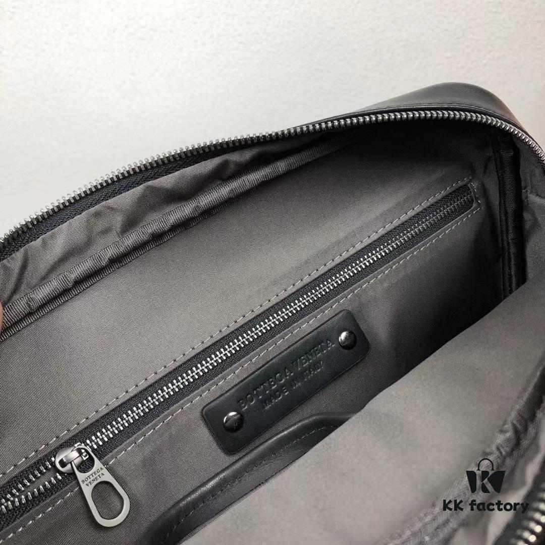 6930c5646e68136f4d9af929 Bottega Veneta Original Men's Crossbody/Shoulder Bag in Black - Premium Imported Waxed Calfskin, Handwoven Craftsmanship