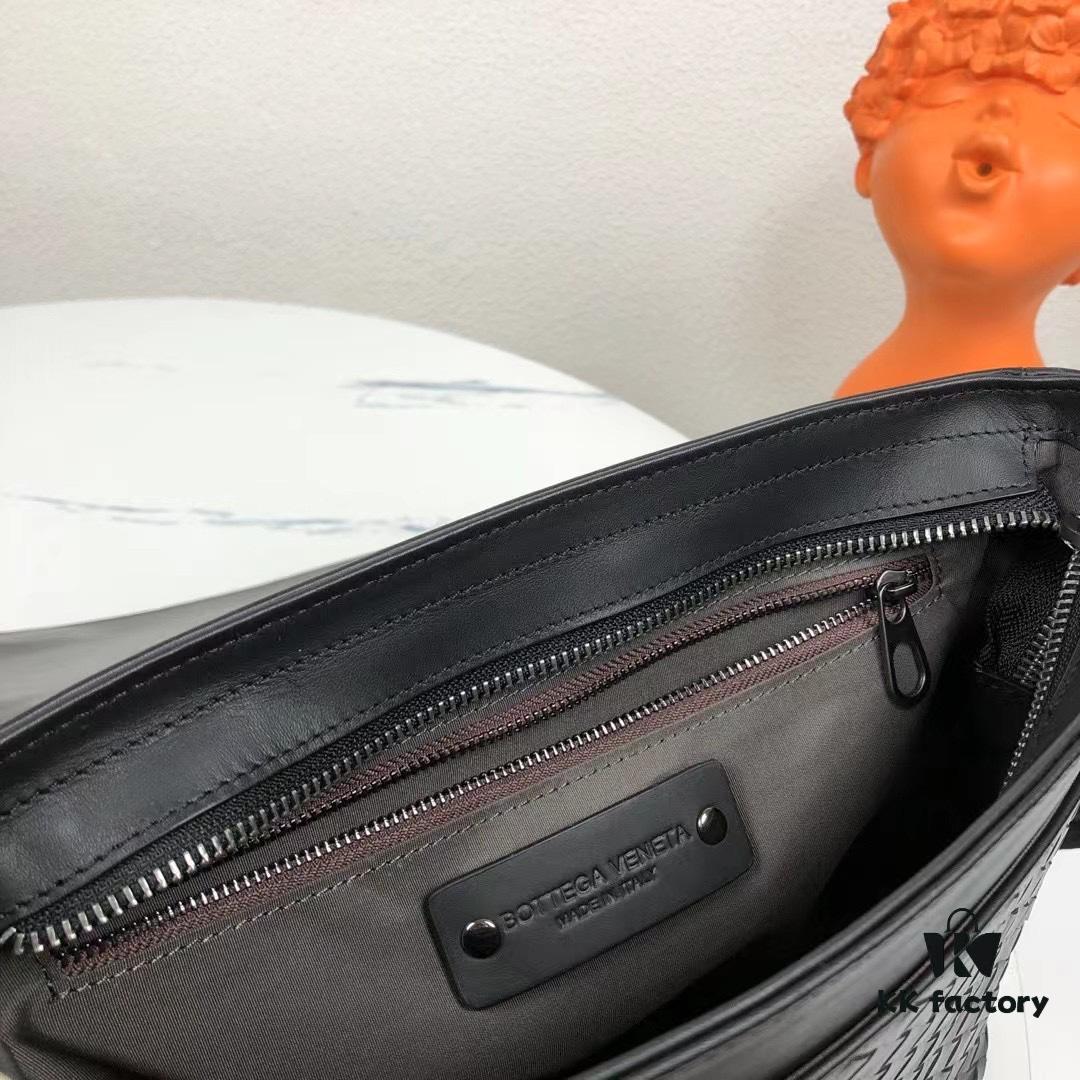 6930c5686e68136f4d9af930 BV Woven Messenger Bag 🌿 New Arrival Bestseller