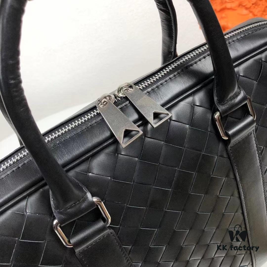 6930c56f6e68136f4d9af93f BV Large Capacity Top-Quality Original Order Premium Wax-Calf Leather Handbag #8022