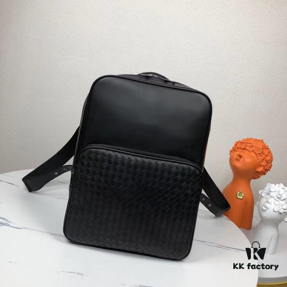 6930c5706e68136f4d9af942 BV Latest Men's Backpack 🎒 Top Quality Original Order, Synchronized with Official Website, Made of Premium Waxed Calfskin Leather