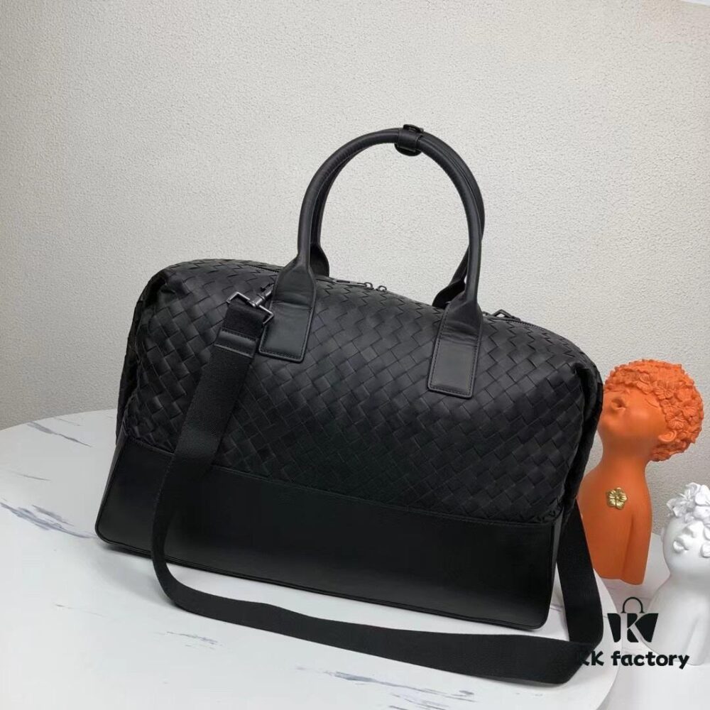 6930c5756e68136f4d9af94b BV New Arrival Travel Bag 🇮🇹 Imported Calfskin Leather Men's Bag