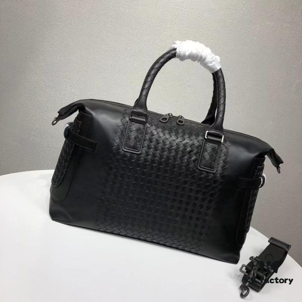 6930c57a6e68136f4d9af953 BV New Arrival Small Travel Bag 🇮🇹 Imported Calfskin Men's Bag