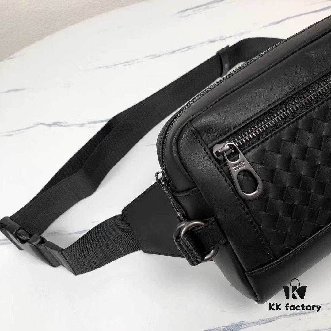 6930c5966e68136f4d9af986 Bv Counter Model Waist Bag Made of Imported Waxed Cowhide Leather