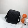 6930c5986e68136f4d9af98b Top-Quality Genuine Wax-Coated Leather Handbag, Original Department Store Specifications, Exquisite Craftsmanship, Unique Design