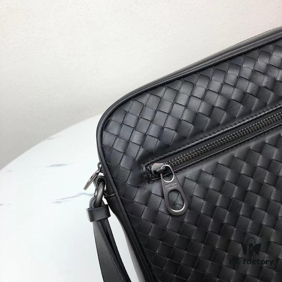 6930c59b6e68136f4d9af98d Top-Quality Genuine Wax-Coated Leather Handbag, Original Department Store Specifications, Exquisite Craftsmanship, Unique Design