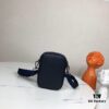 6930c5f86e68136f4d9afa2b BV Top Official Website Bestseller Minimalist and Elegant Men's Small Crossbody Bag / Phone Pouch, Original Order Production, Fashionable and Casual, Exudes a Refined Look While Highlighting Practicality and Perfect Craftsmanship, Designed by European and American Masters, Premium Quality, Stylish and Novel