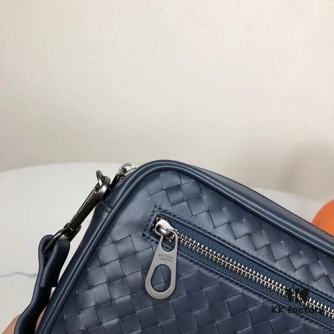6930c6046e68136f4d9afa3e Top-Quality Genuine Wax-Coated Leather Handbag - BV Original Order, Matching Counter Quality, Style No. 806#
