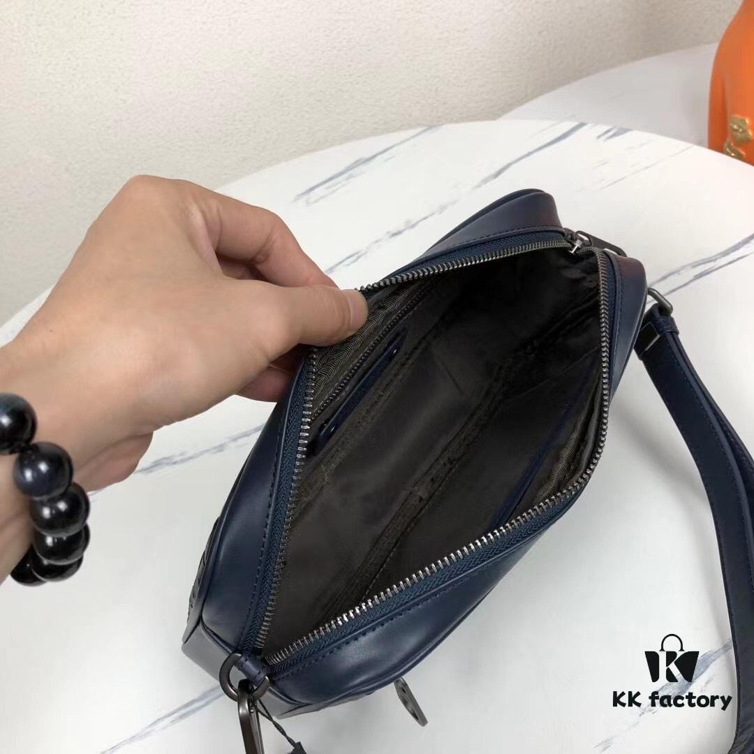 6930c6096e68136f4d9afa47 Top-Quality Genuine Wax-Coated Leather Handbag - BV Original Order, Matching Counter Quality, Style No. 806#