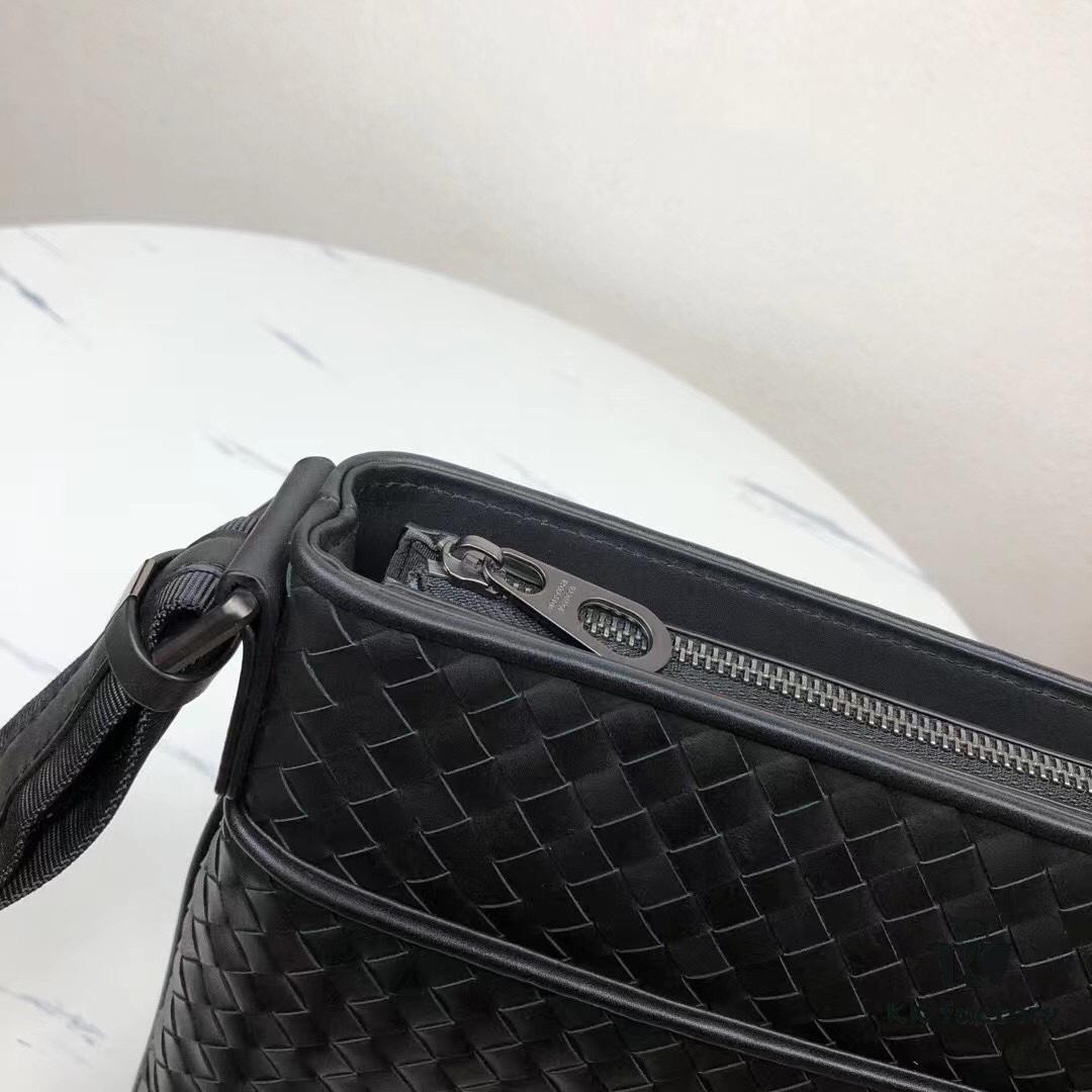 6930c6186e68136f4d9afa5a Bv😎 Classic Men's Crossbody Bag, Simple and Stylish Design, Handcrafted with Imported Waxed Cowhide