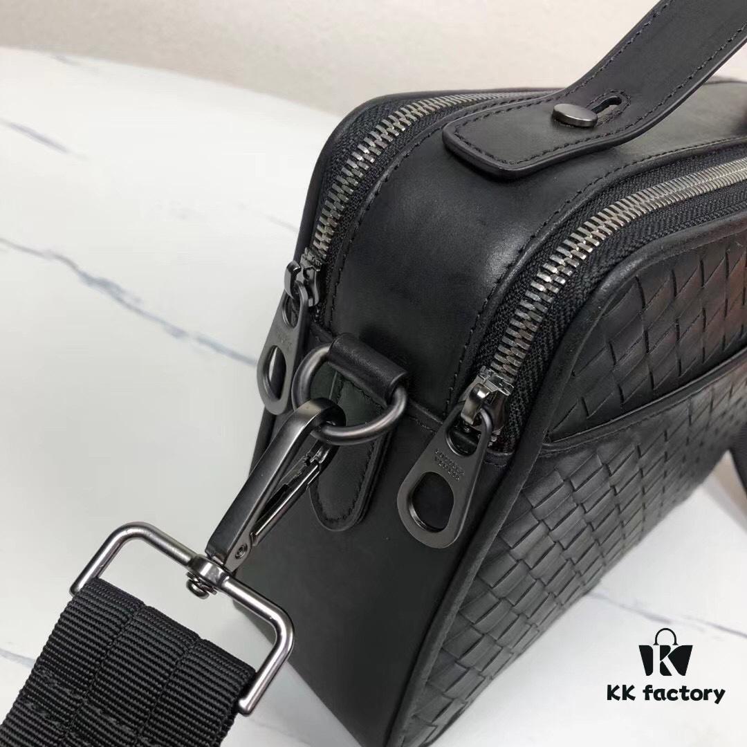 6930c6326e68136f4d9afa86 BV - Latest Men's Small Crossbody Bag 😄 Original Quality, Synchronized with Official Website, Made from Top-Grade Waxed Calfskin, Superb Hand Feel, Authentic Store Hardware, Unique Design Style, Perfect in Every Detail, Exquisitely Crafted, Elegant and Sophisticated, High-Quality