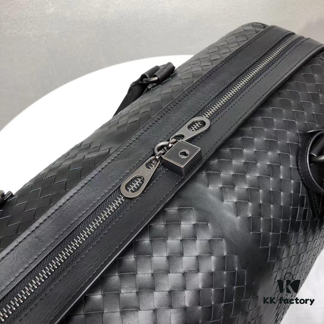6930c6326e68136f4d9afa87 Bottega Veneta New Woven Handbag, Single-Shoulder Crossbody Travel Bag