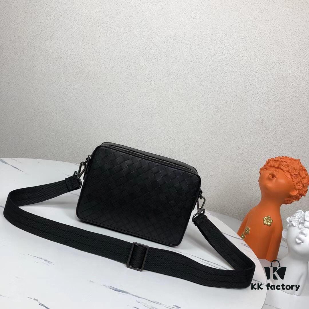 6930c6396e68136f4d9afa93 BV - Latest Men's Small Crossbody Bag 😄 Original Quality, Website Synchronized, Top-Grade Waxed Calfskin Leather, Superb Hand Feel, Authentic Store Hardware, Unique Design Style, Perfect Craftsmanship, Elegant and Sophisticated, High-Quality